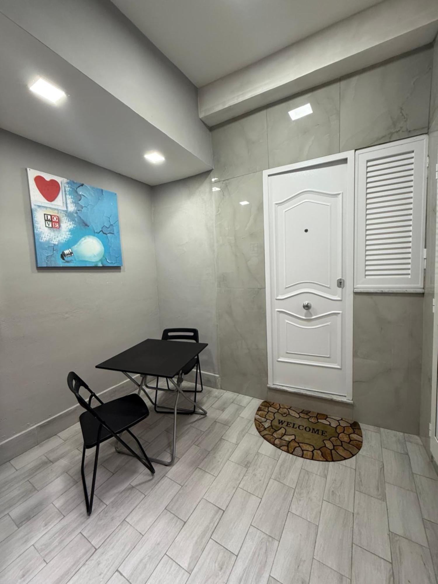 Caracciolo Suites 36 Naples Exterior photo